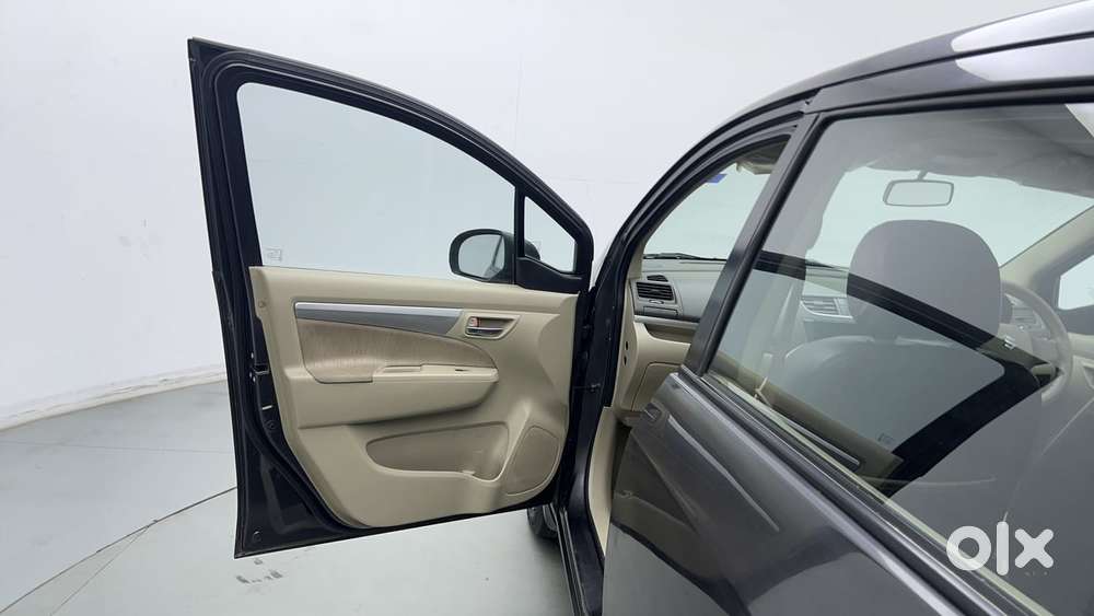 Maruti Suzuki Ertiga 2012-2015 Vxi Cng, 2015, Cng & Hybrids