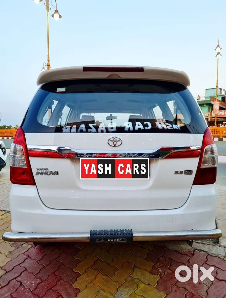 Toyota Innova 2.5 Le Diesel 7 Seater, 2016, Diesel