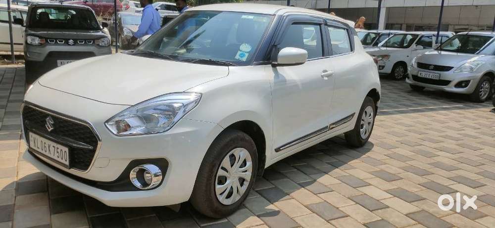 Maruti Suzuki Swift 1.2 Vxi (o), 2022, Petrol