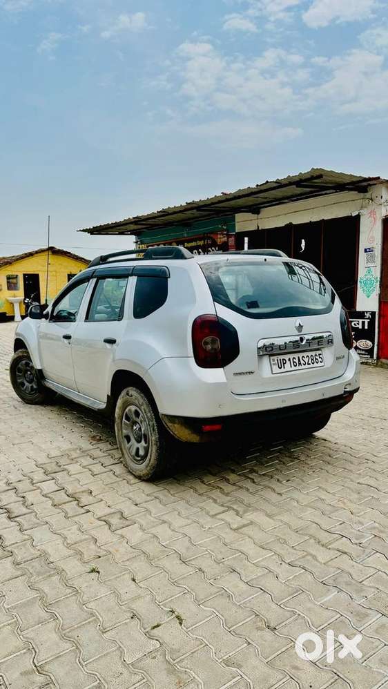 Renault Duster 2015 Car