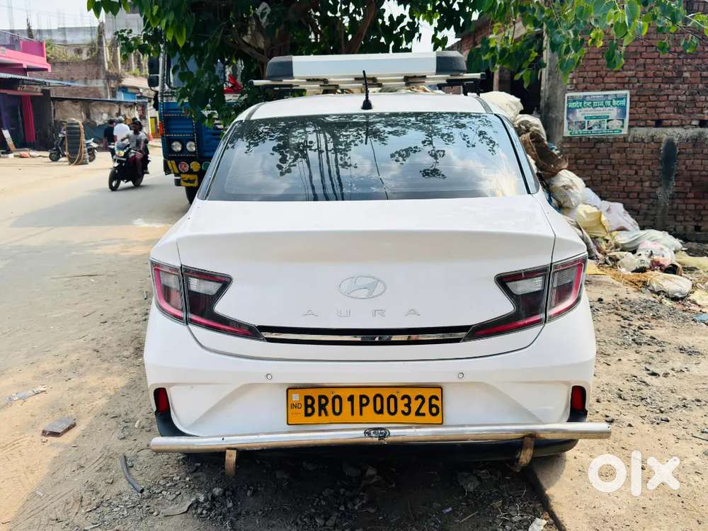 Hyundai Aura 2023 Cng & Hybrids Well Maintained