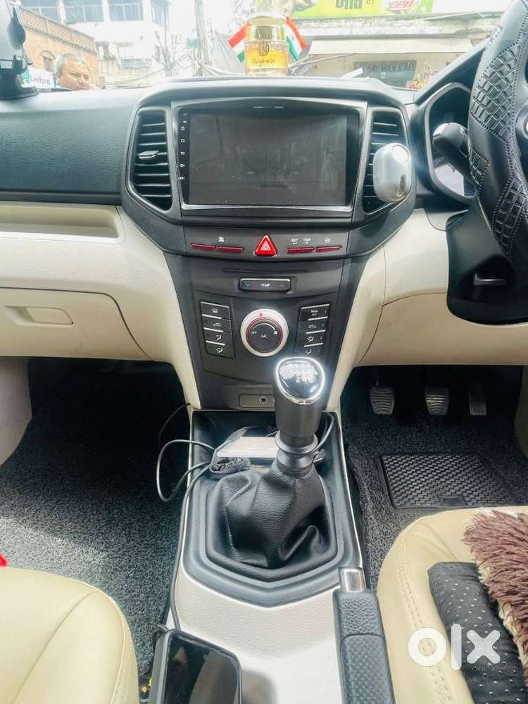 Mahindra Xuv300 W6, 2022, Petrol