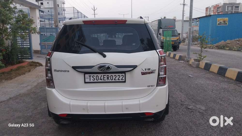 Mahindra Xuv500 2.2 W10 Sportz Edition Mt, 2017, Diesel