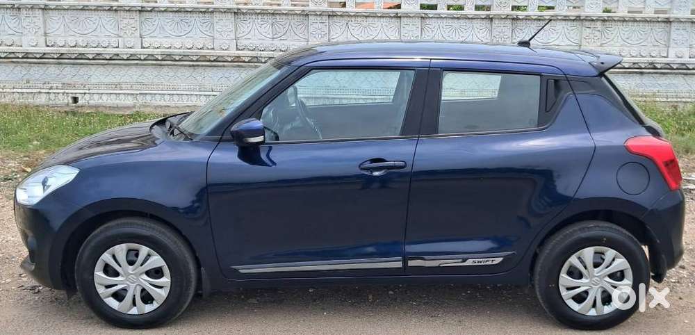 Maruti Suzuki Swift, 2022, Petrol