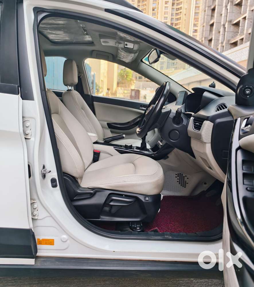 Tata Nexon 1.2 Revotron Xz Plus Premium, 2024, Petrol