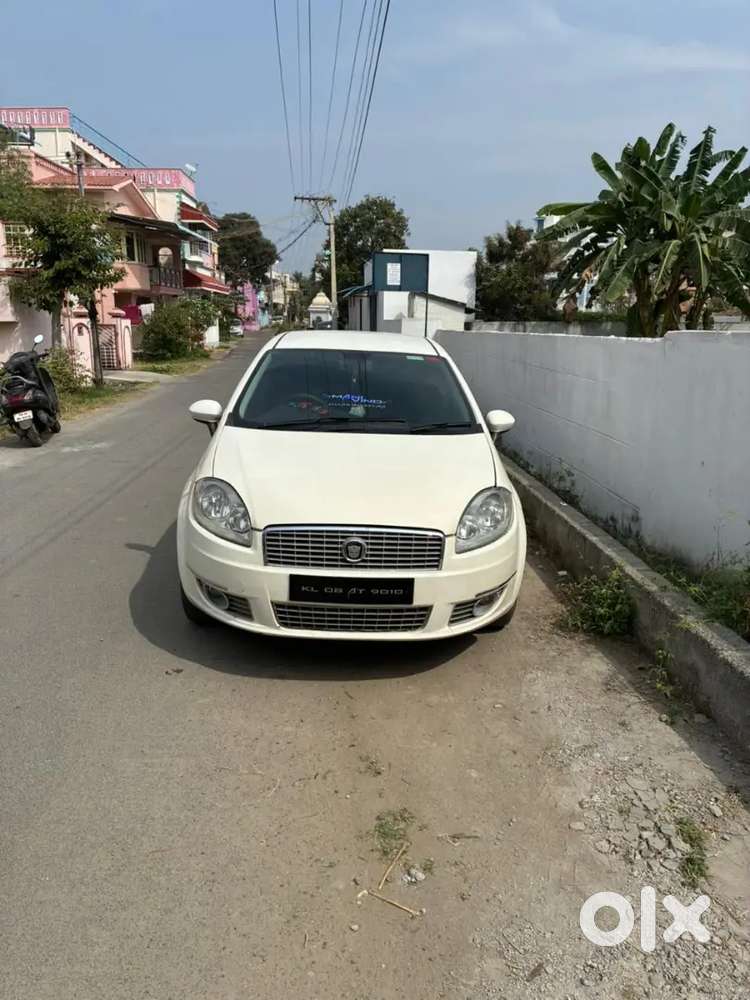 Fiat Linea 2011 Diesel 136000 Km Driven