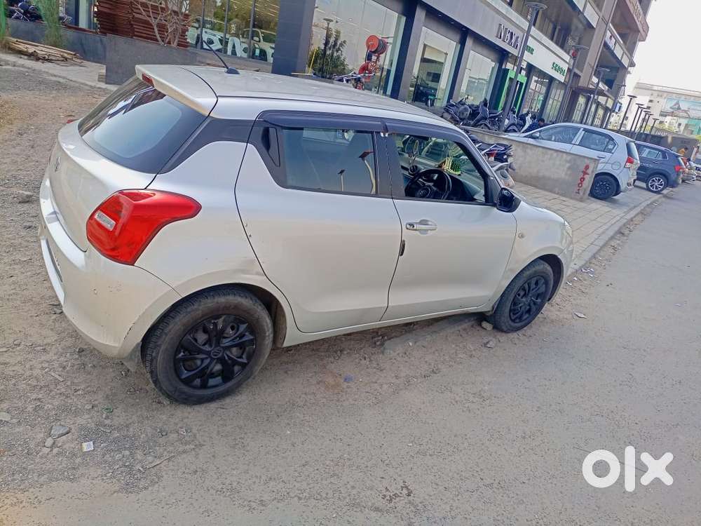 Maruti Suzuki Swift 2018 Lxi, 2019, Petrol