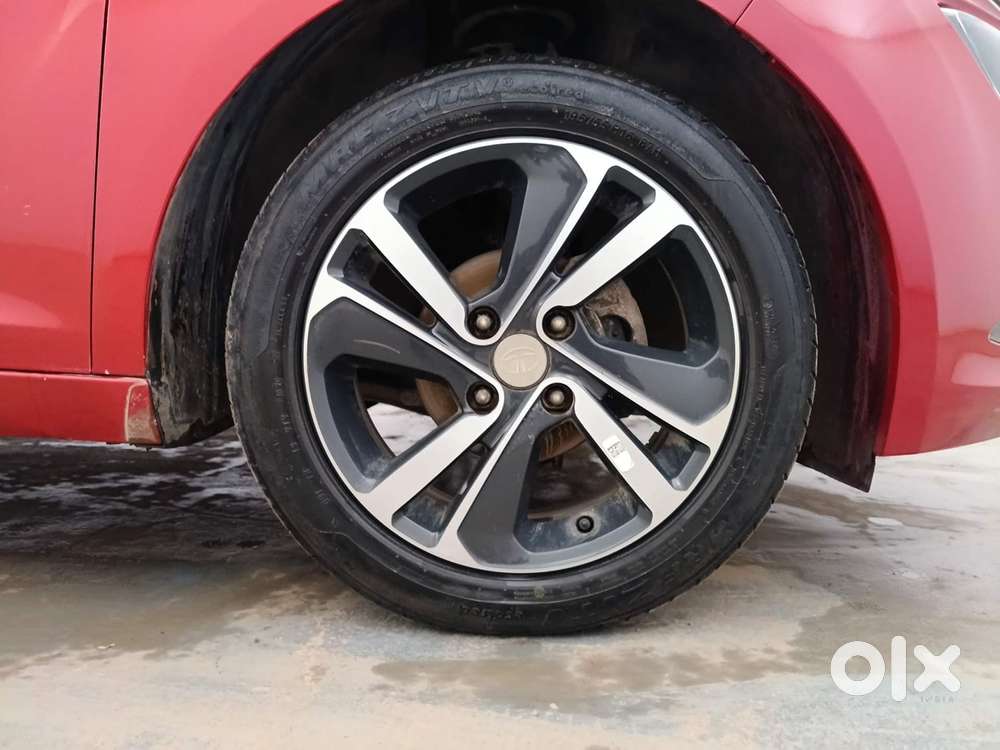 Tata Altroz Xz, 2020, Petrol