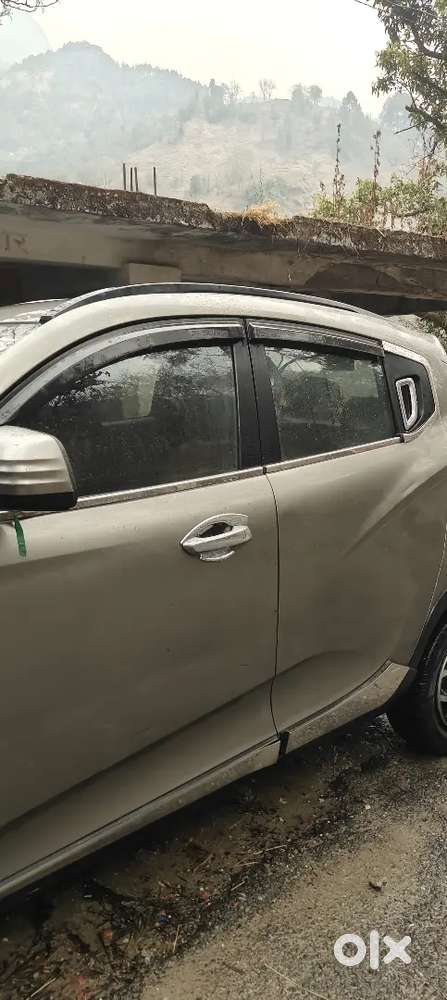 Mahindra Kuv100 Nxt 6 Petrol Good Condition