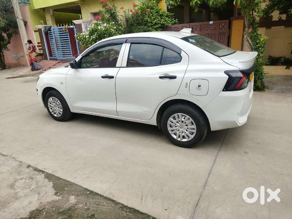 Dizire 2025 Model Cng Petrol Tours Continue Finance