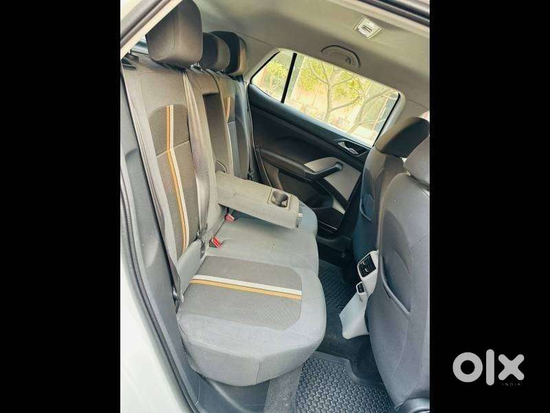 Skoda Kushaq 1.0 Tsi Style, 2022, Petrol