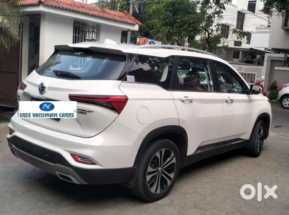 Mg Hector Plus 1.5 Sharp Turbo Cvt 6 Str, 2022, Petrol