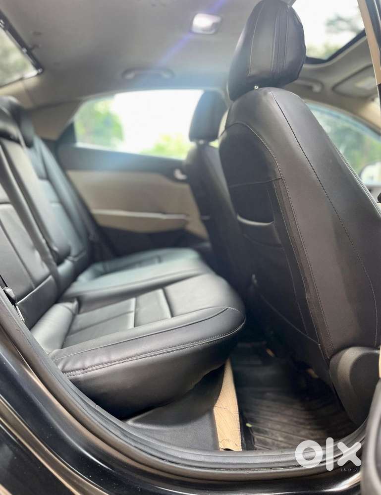 Hyundai Verna Vtvt 1.6 At Sx Plus, 2019, Petrol