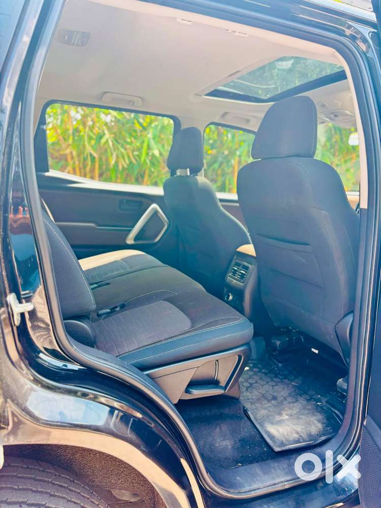 Mahindra Scorpio-n 2.2 Z6 Diesel At 7 Str, 2023, Diesel