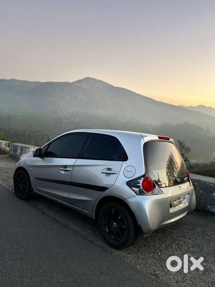 Honda Brio 2012