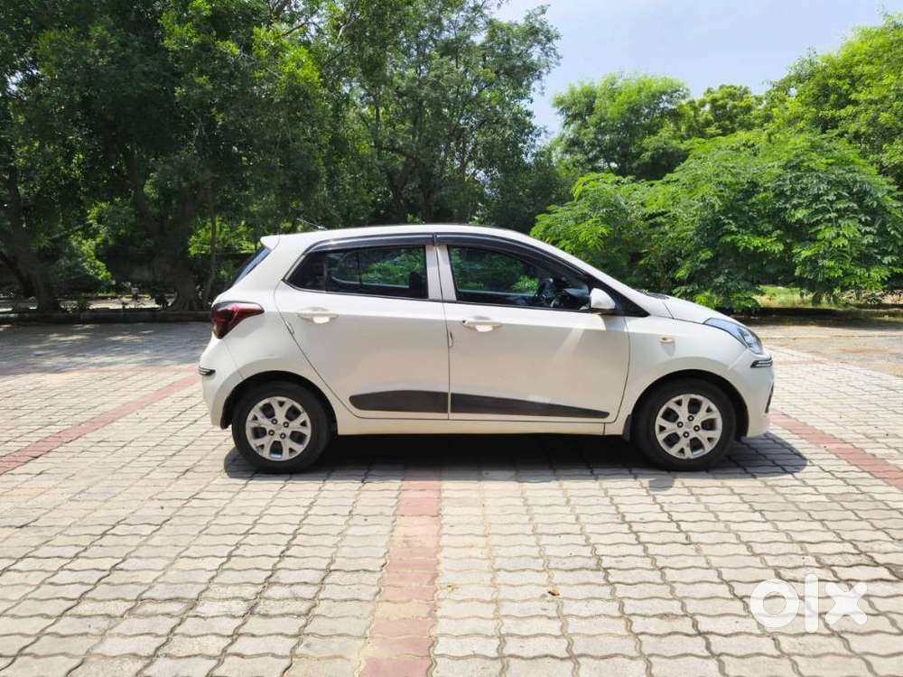 Hyundai Grand I10 Magna, 2015, Petrol