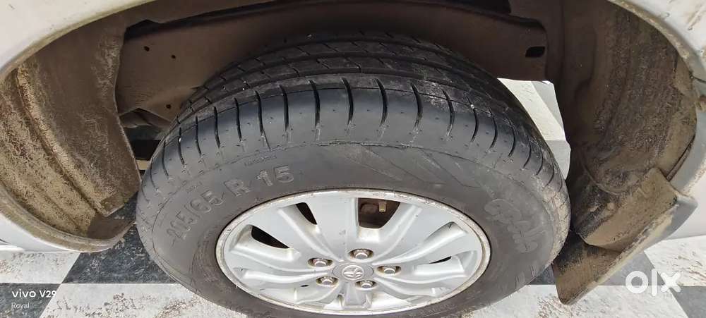 Toyota Innova 2011 Diesel 107000 Km Driven