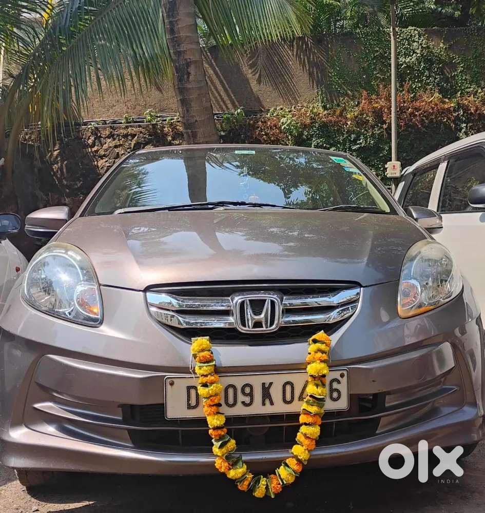 Honda Amaze Manual Transmission Petrol For Sale , Only 32000km Driven.