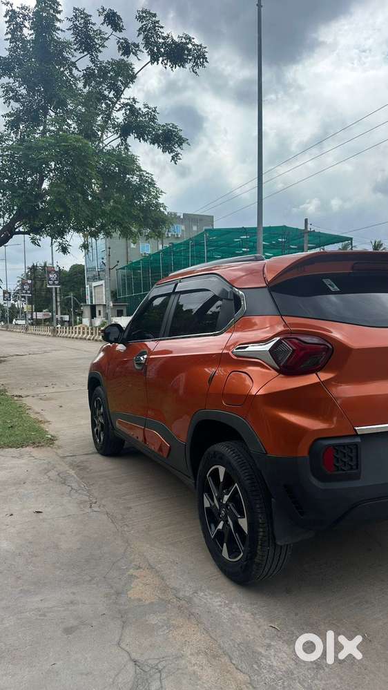 Tata Punch 1.2 Revotron Creative Dual Tone, 2022, Petrol