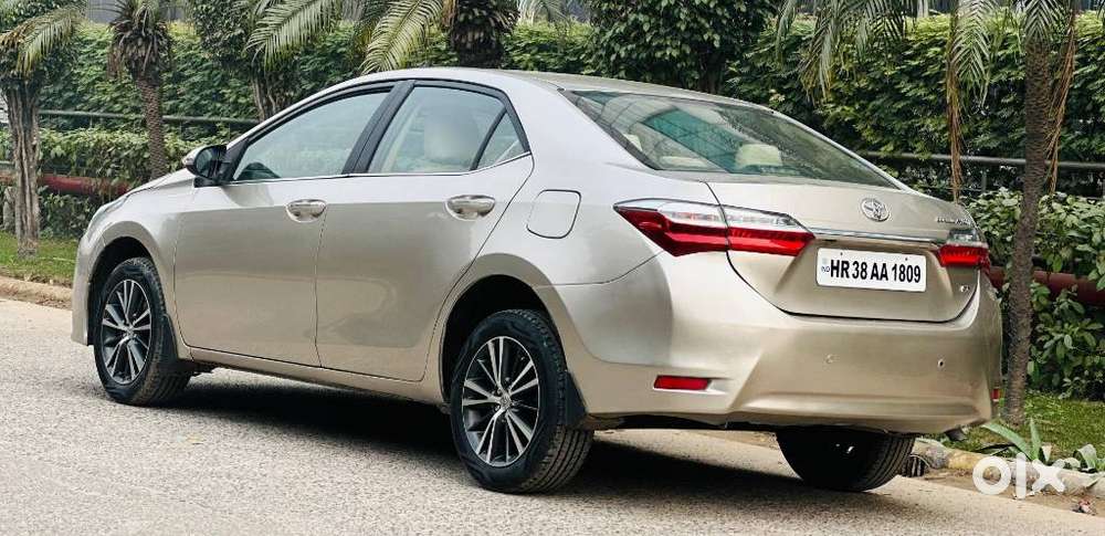 Toyota Corolla Altis 1.8 Gl, 2019, Petrol