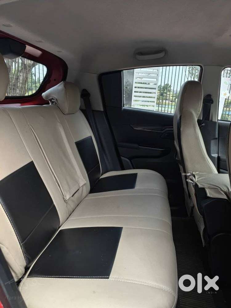 Mahindra Kuv100 Nxt 1.2 K8 Petrol 6 Str, 2017, Petrol