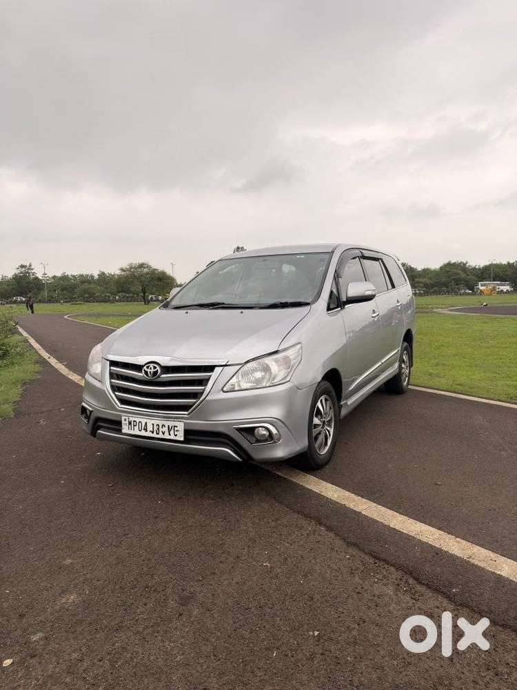Toyota Innova 2.5 Vx 8 Str, 2015, Diesel