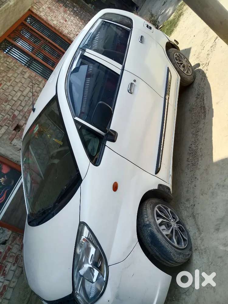 Ac Ka Kam Hai Aur Sab Kuch Sahi Hai