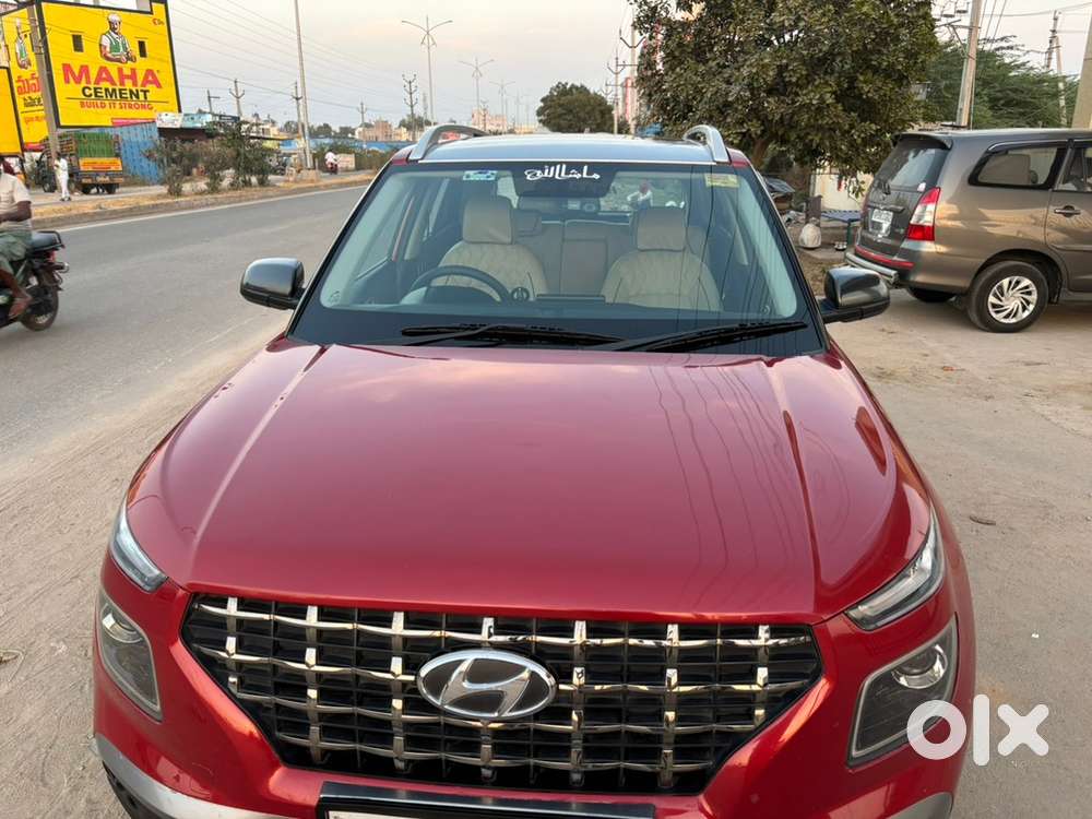 Hyundai Venue 2019 Diesel Well Maintained