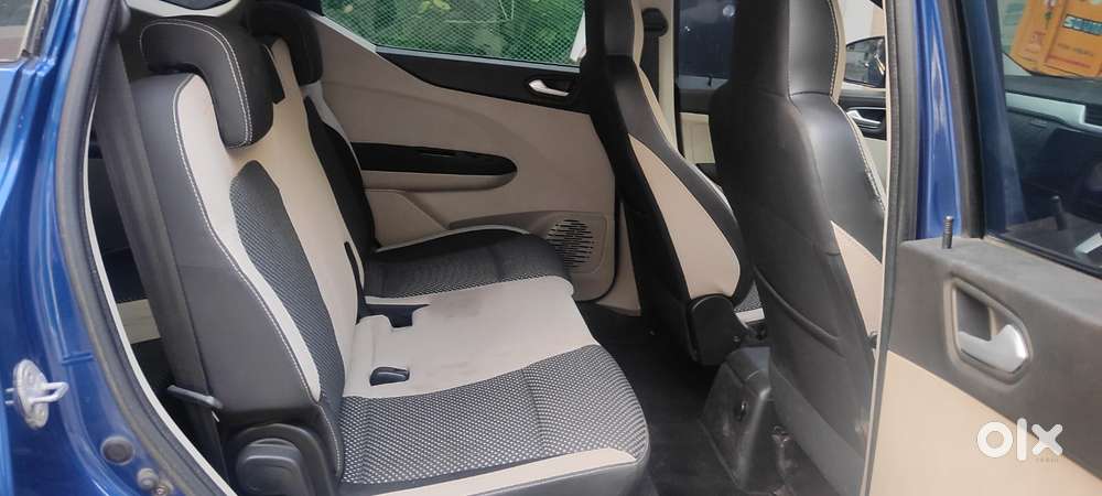 Renault Triber Rxz, 2020, Petrol