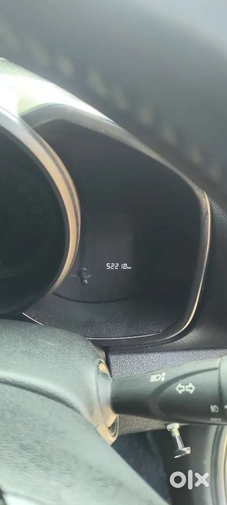 Hyundai Venue 2020 Petrol Well Maintained