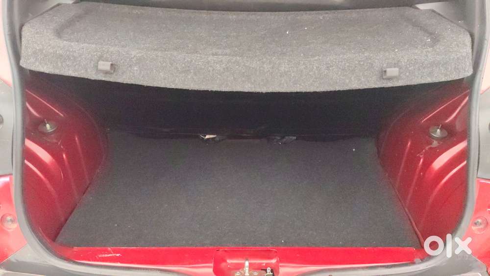 Renault Kwid 2019-ongoing 1.0 Rxt Amt (o), 2019, Petrol