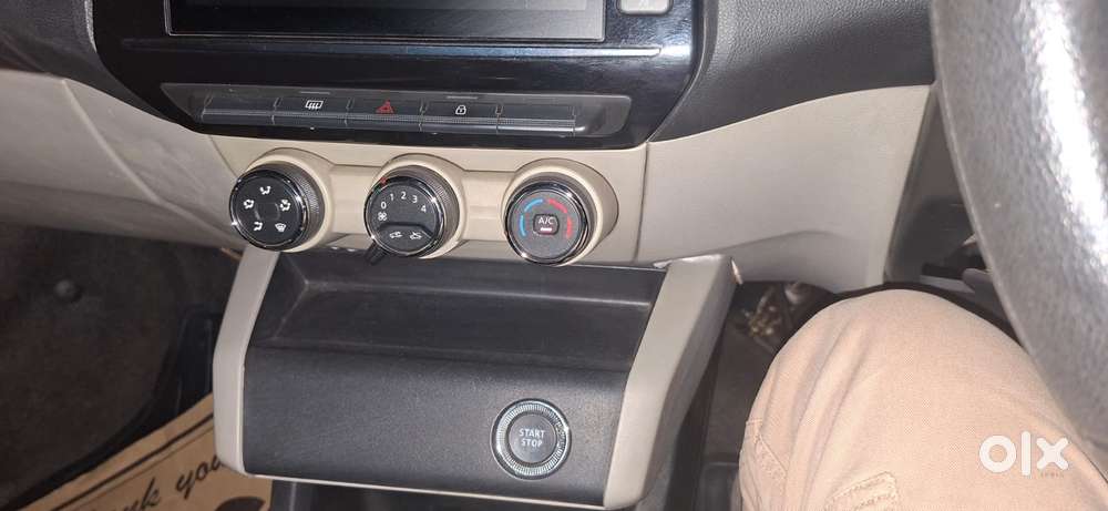 Renault Triber Rxz, 2019, Petrol