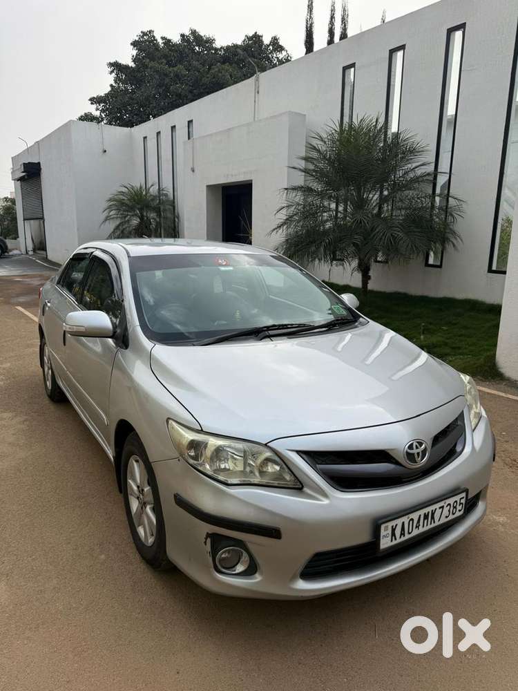 Toyota Corolla Altis 2014