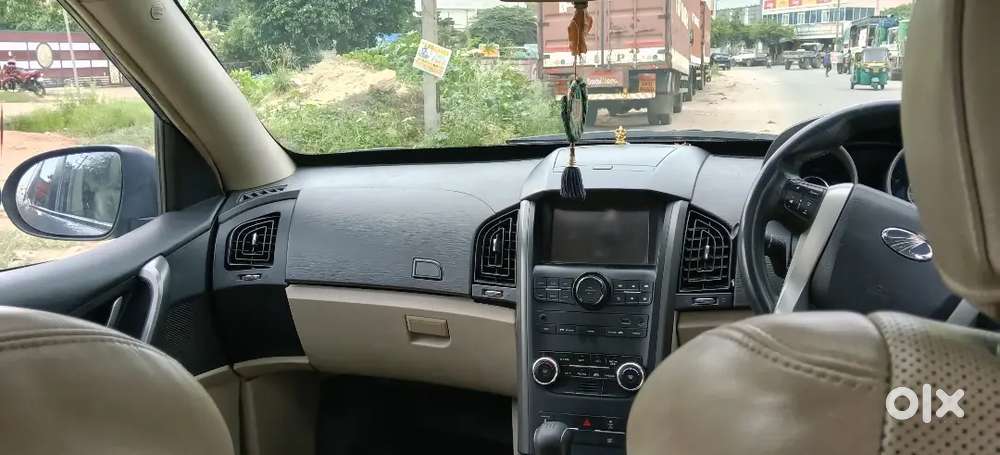Mahindra Xuv500 Diesel 2016 W10