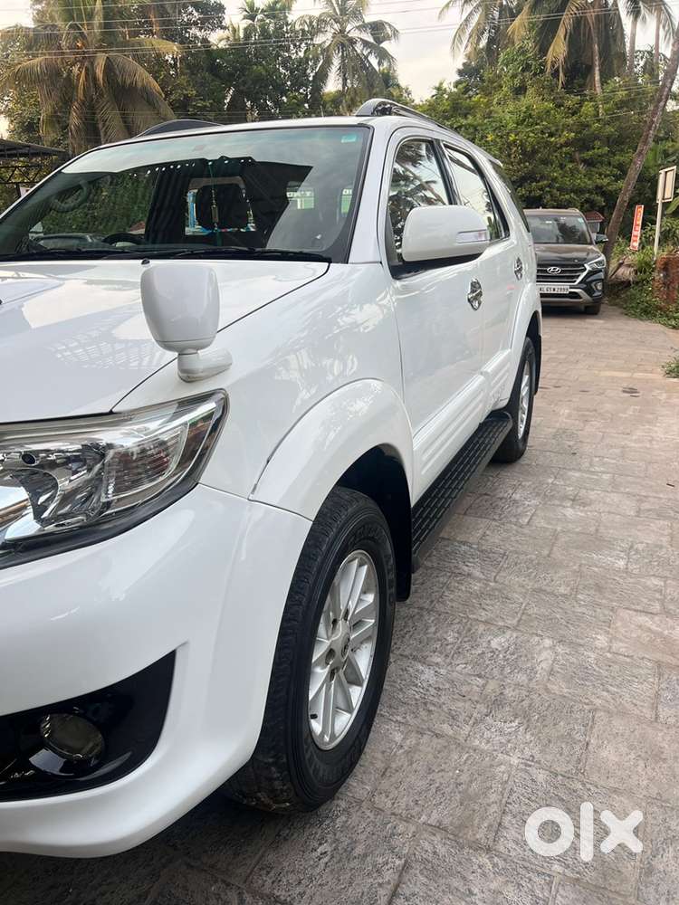 Toyota Fortuner 2012 Diesel 170000 Km Driven