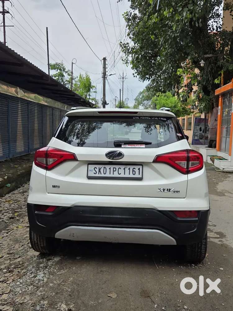 Mahindra Xuv300 2019 Diesel 70000 Km Driven