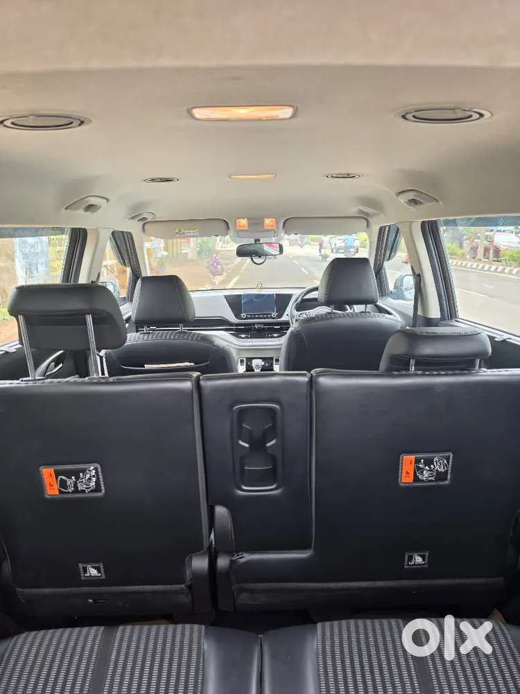 2022 Kia Carens Prestige Plus  Petrol At  31,000 Km