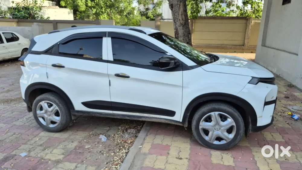 Nexon Smart Plus S Diesel