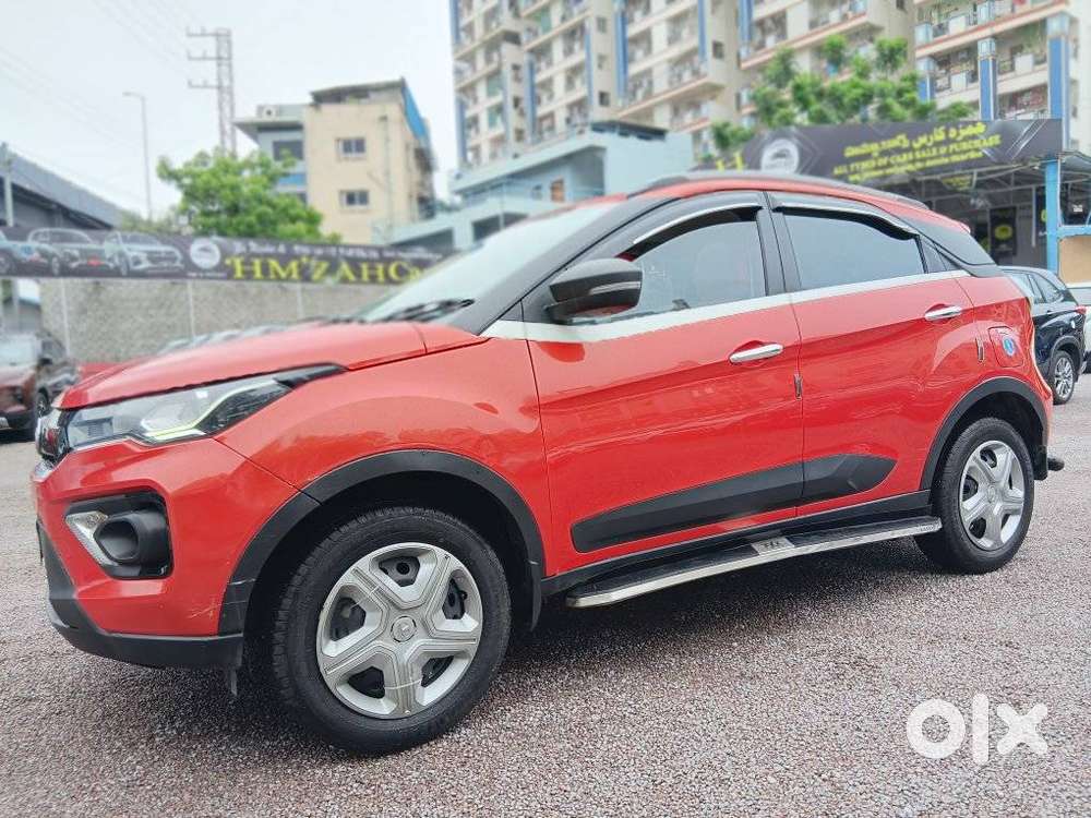 Tata Nexon 1.2 Revotron Xm (s), 2021, Petrol
