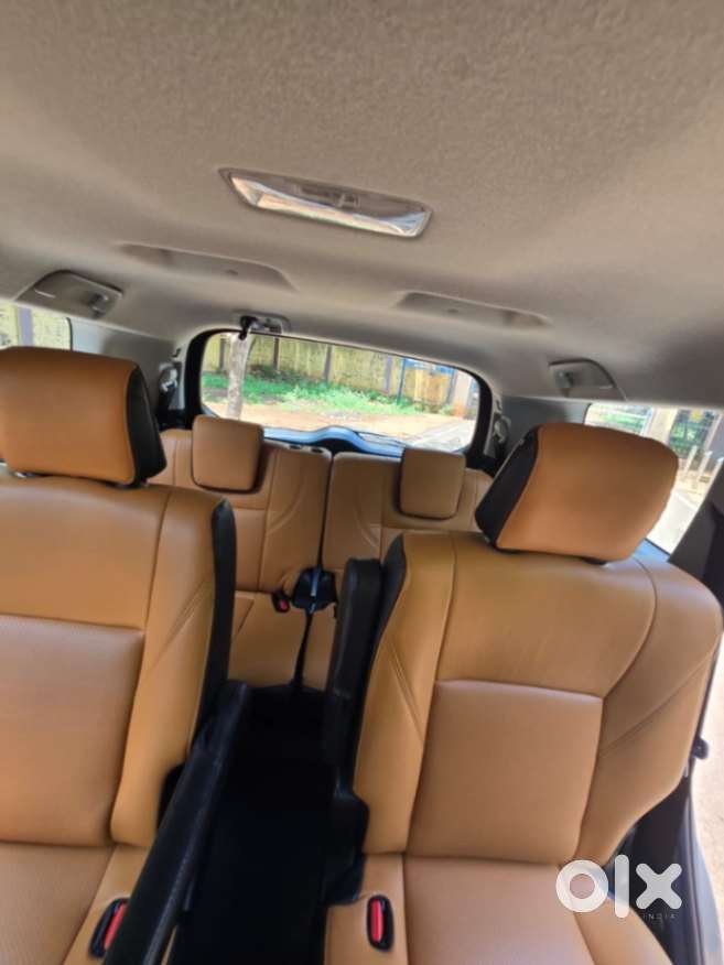 Toyota Innova Crysta 2.5z, 2022, Diesel