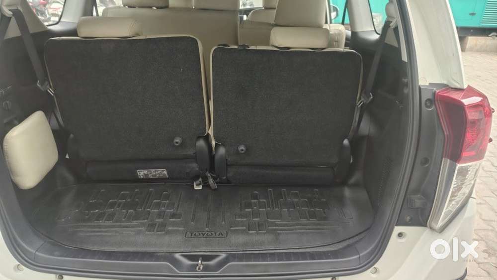 Toyota Innova Crysta 2.8 Gx At, 2018, Diesel