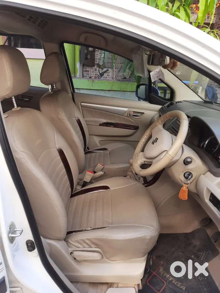 Maruti Suzuki Ertiga 2015 Diesel 63000 Km Driven Showroom History.