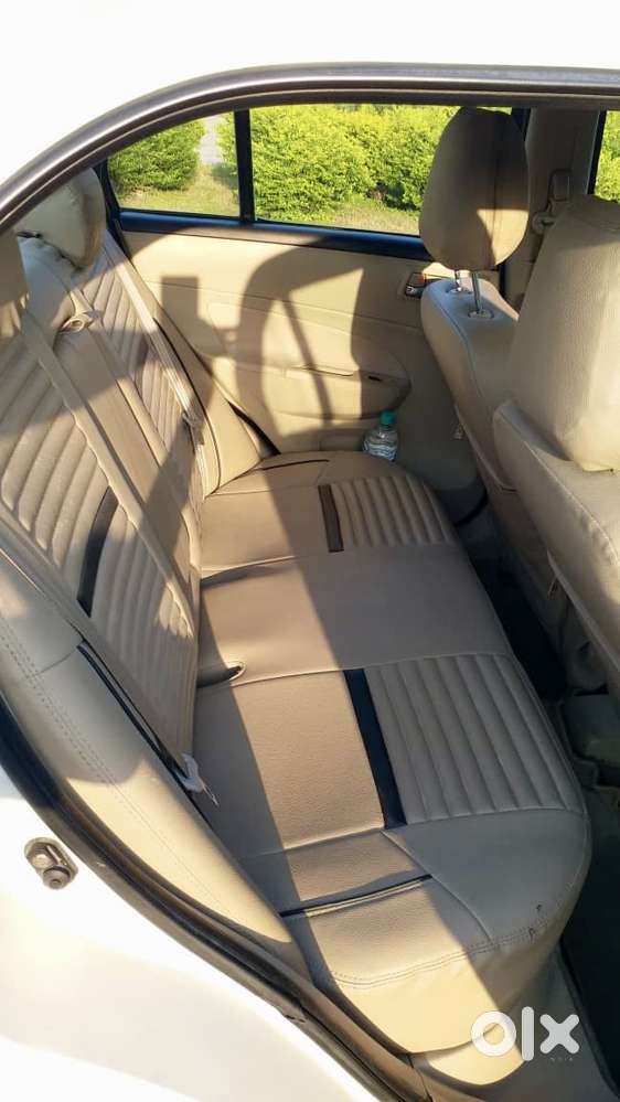 Maruti Suzuki Swift Dzire Zxi+ Mt, 2016, Petrol