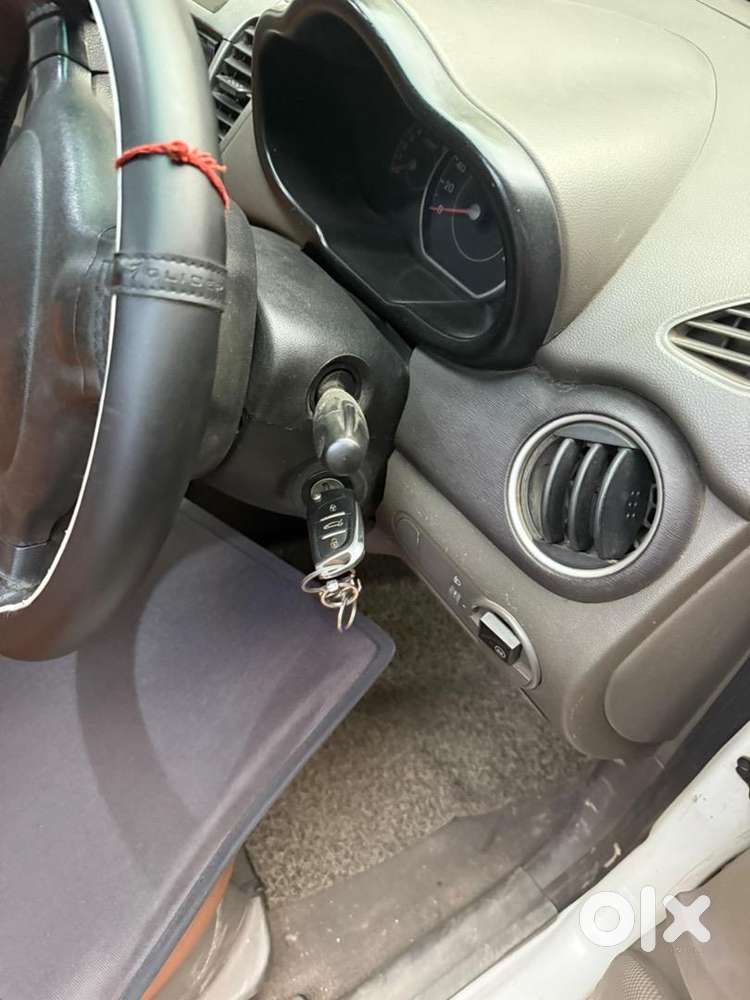 Hyundai I10 2017 Cng & Hybrids 119000 Km Driven