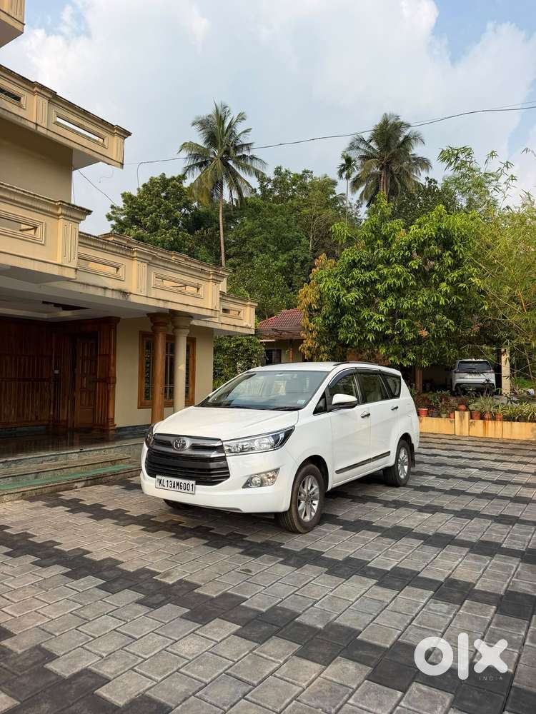 Toyota Innova Crysta 2.4 G Mt, 2018, Diesel