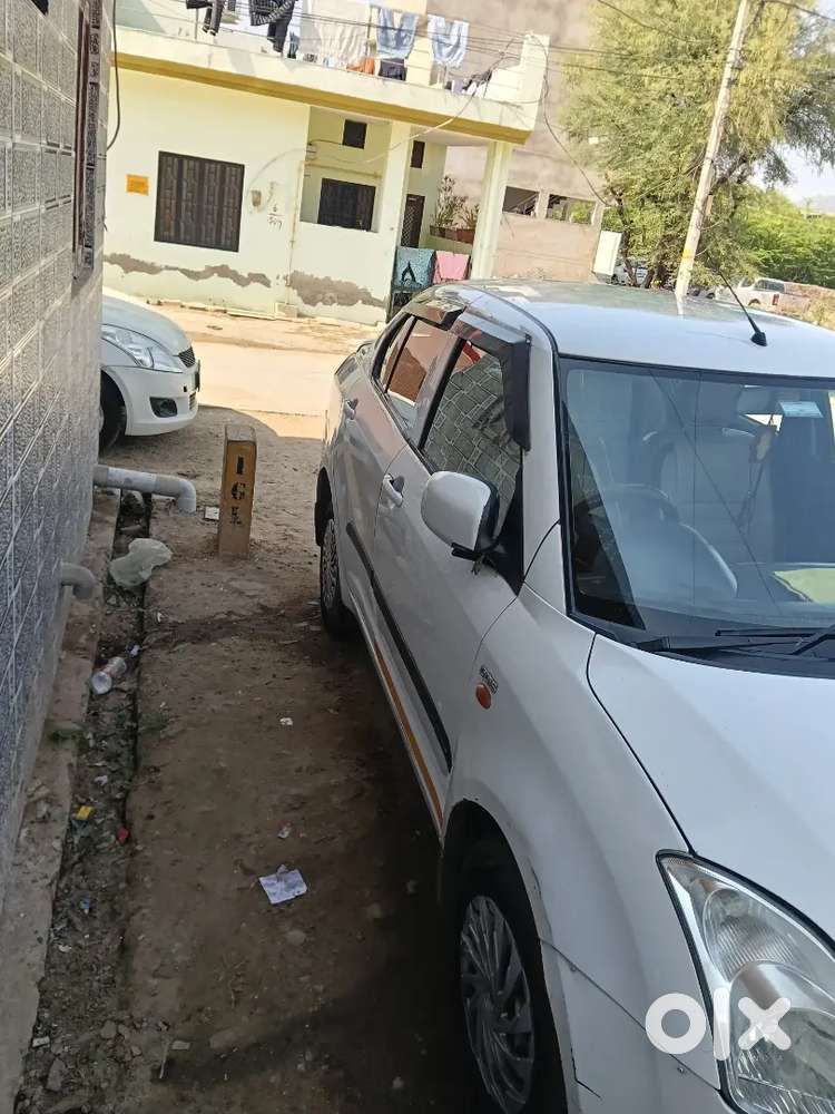 Maruti Suzuki Dzire Tour 2016