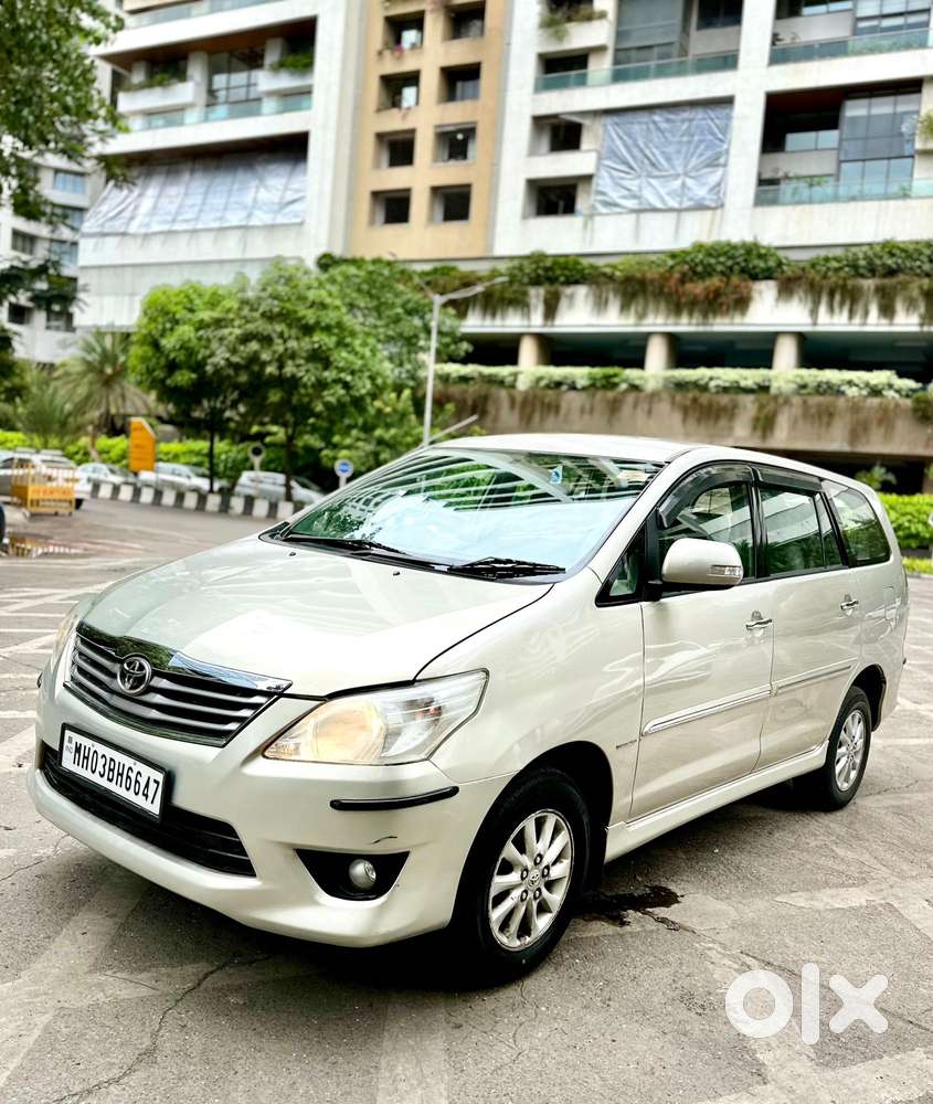 Toyota Innova 2.0 V, 2013, Diesel