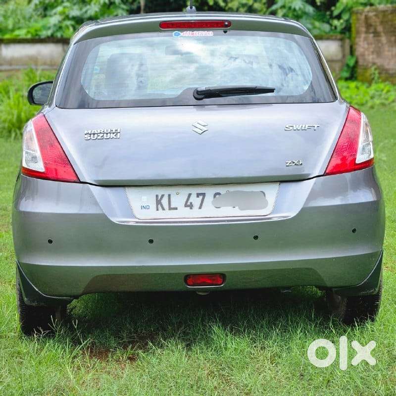Maruti Suzuki Swift Zxi, 2012, Petrol
