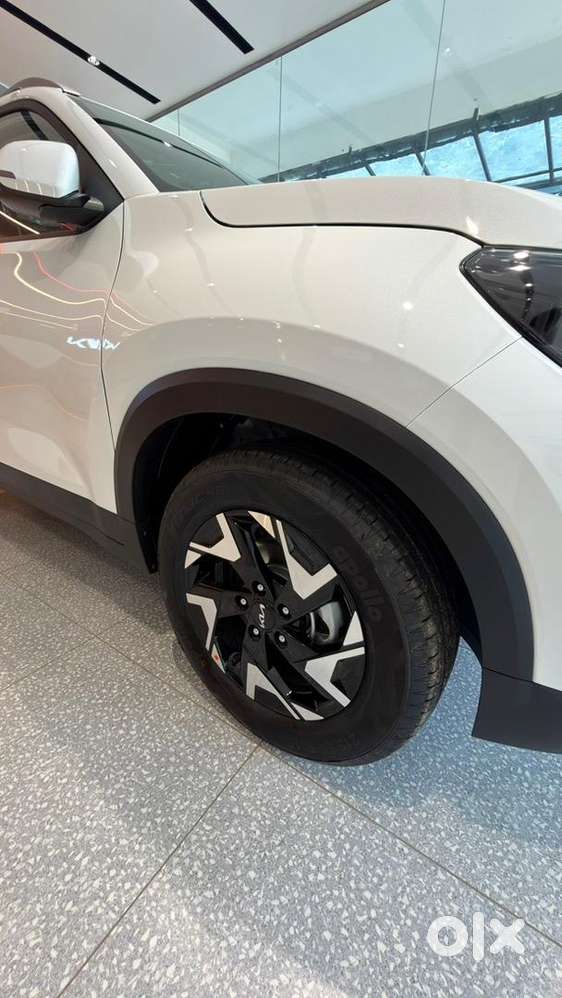 Good Condition In Showroom