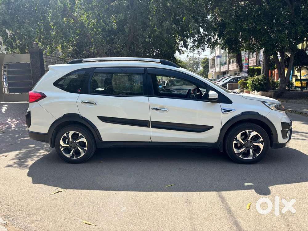 Honda Br-v I-vtec V Cvt, 2016, Petrol